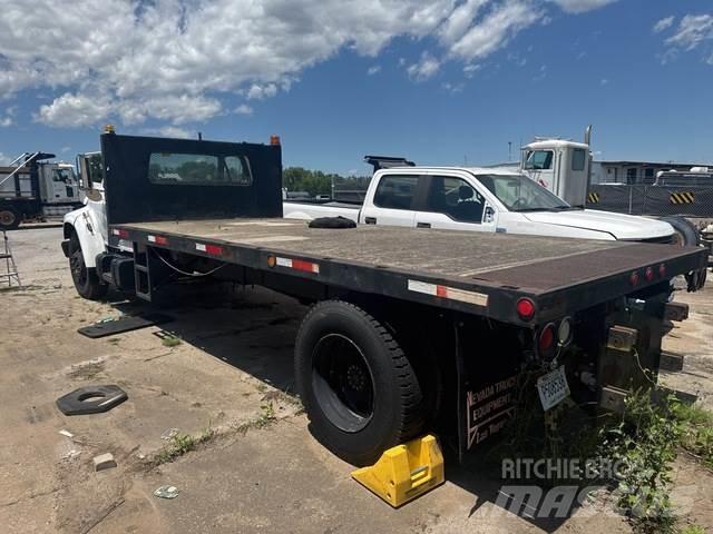 Ford F-800 Madelautod