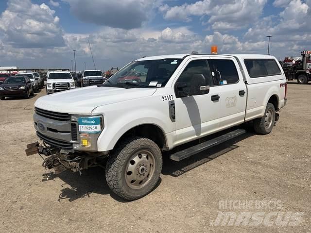 Ford F250 Muu