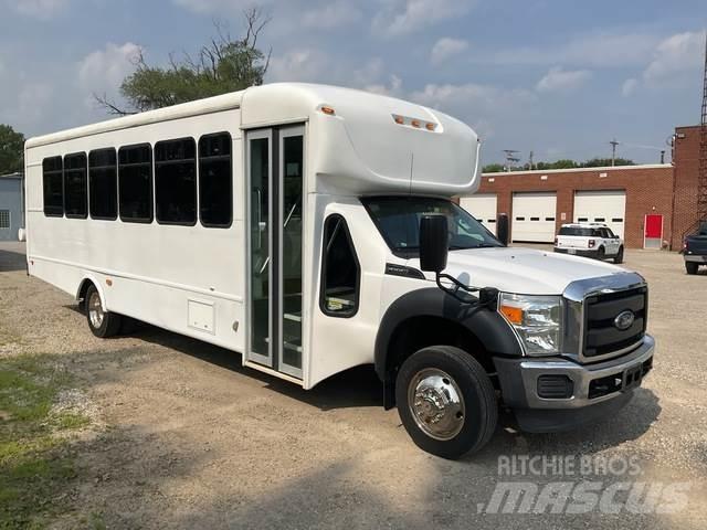 Ford F550 Väikebussid