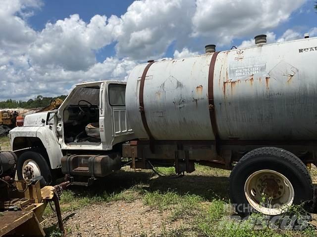 Ford F700 Tsisternveokid