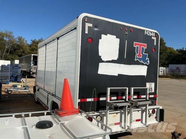 Ford LCF Jookide jaotusveokid