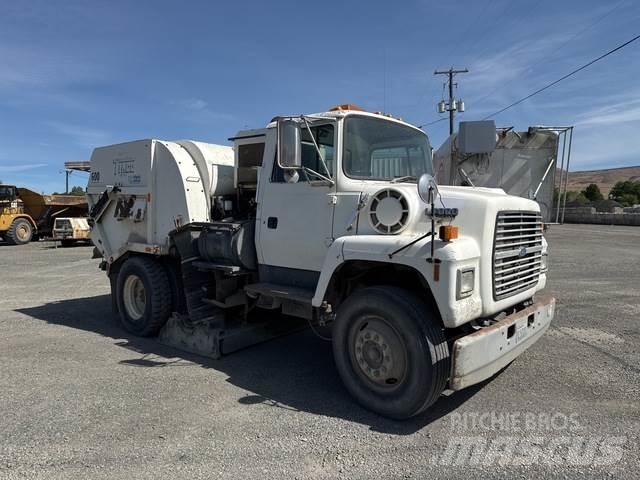 Ford LN7000 Tänavapuhastusveokid