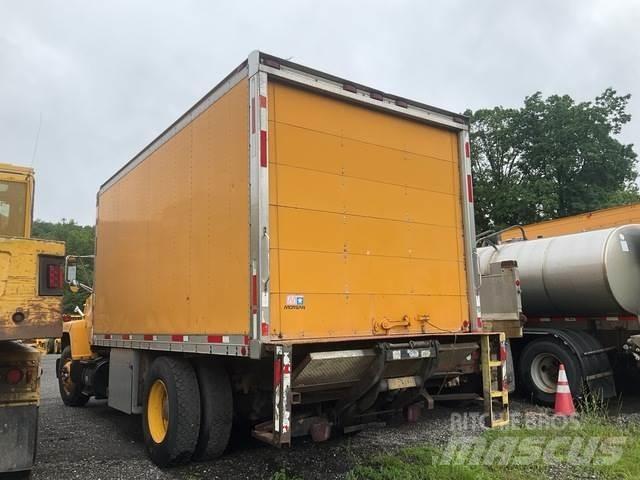 Ford LN8000 Furgoonautod