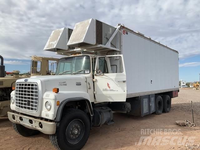 Ford LT8000 Kaubikud