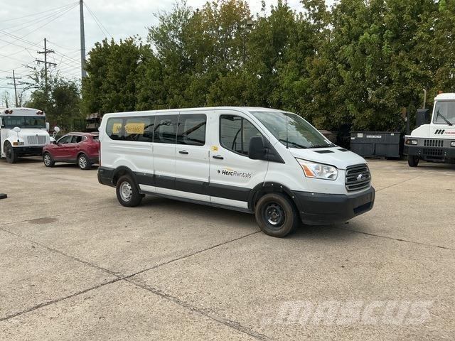 Ford T-350 Sõiduautod