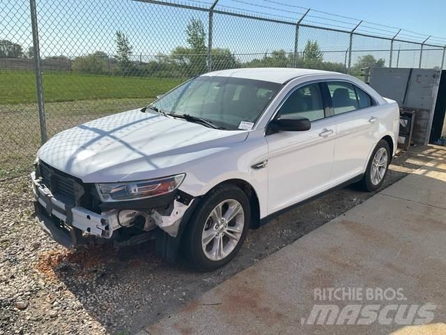 Ford Taurus Sõiduautod