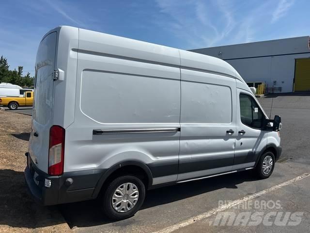 Ford Transit Kaubikud