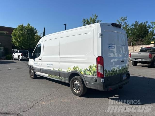 Ford Transit Kaubikud