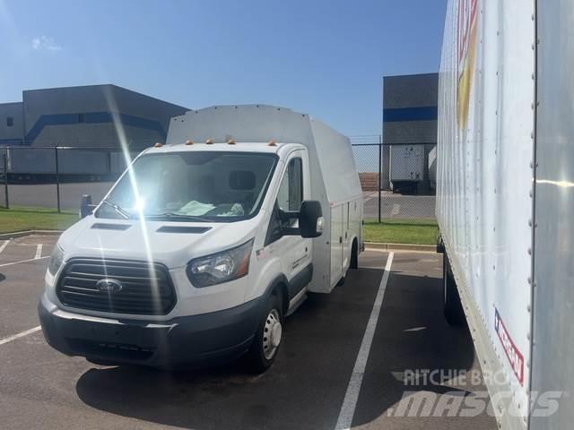 Ford Transit Kaubikud