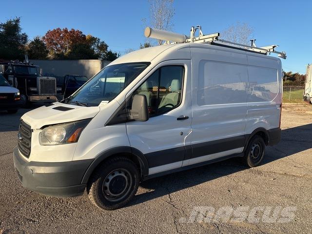 Ford Transit Kaubikud