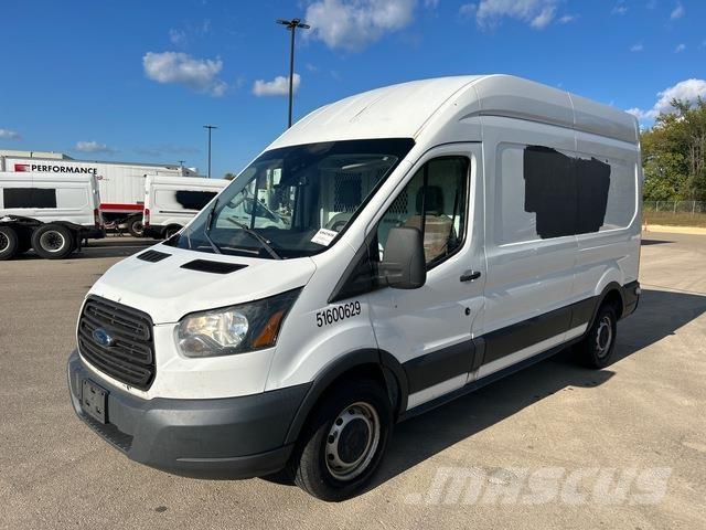 Ford Transit Kaubikud