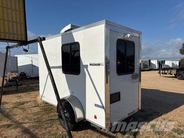 Forest River  Furgoonhaagised