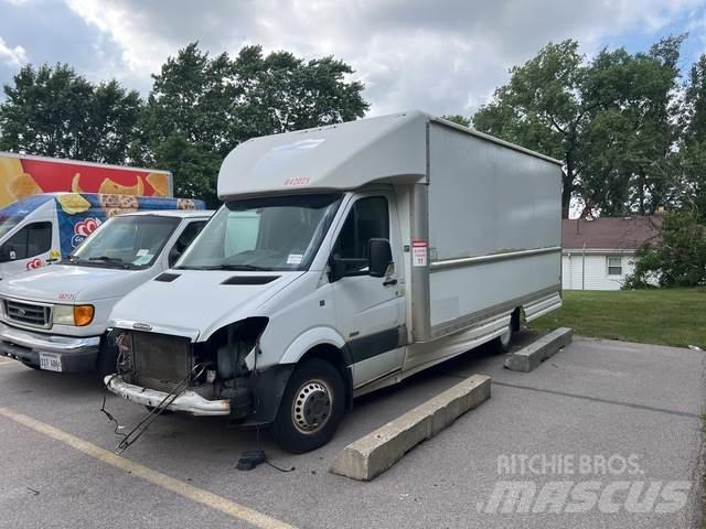 Freightliner  Kaubikud