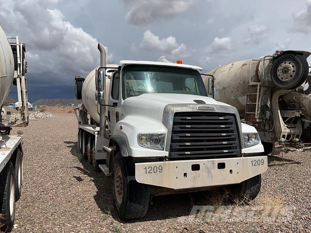 Freightliner  Muud veokid