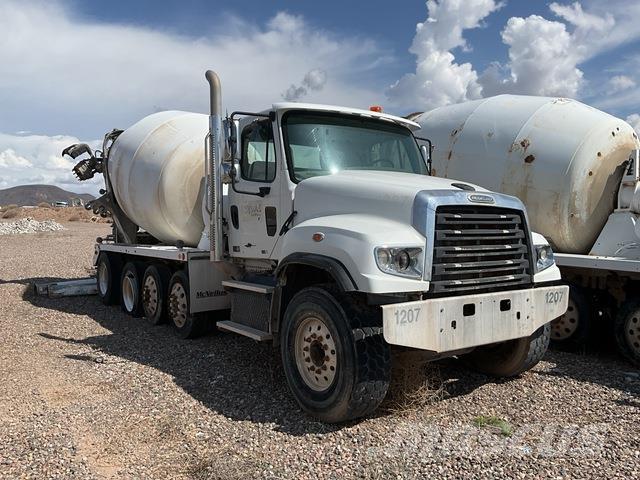 Freightliner  Muud veokid