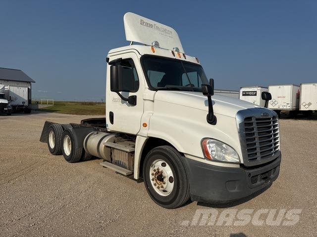 Freightliner  Sadulveokid