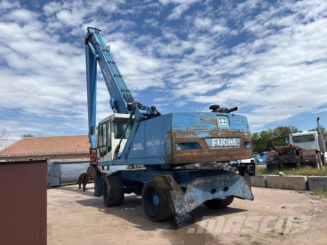 Fuchs MHL360 Materjalikäitlusmasinad