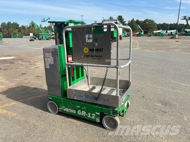 Genie GR-12 Vertikaalsed mast tõstukid