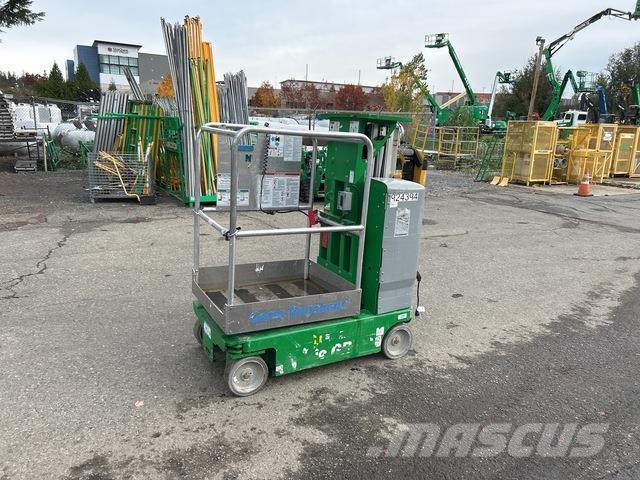 Genie GR-12 Vertikaalsed mast tõstukid