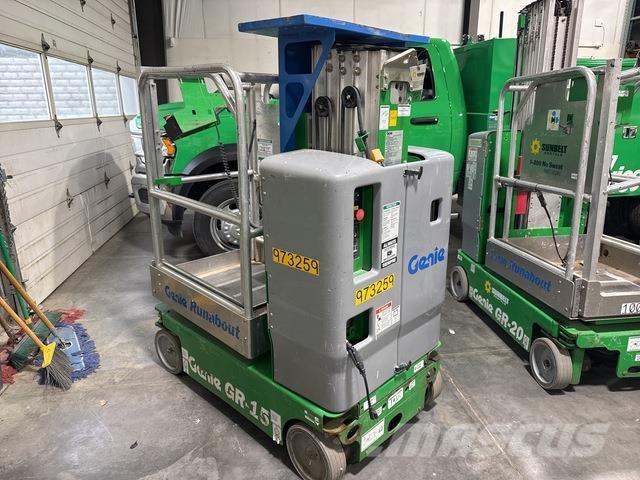 Genie GR-15 Vertikaalsed mast tõstukid