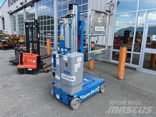 Genie GR-20 Vertikaalsed mast tõstukid