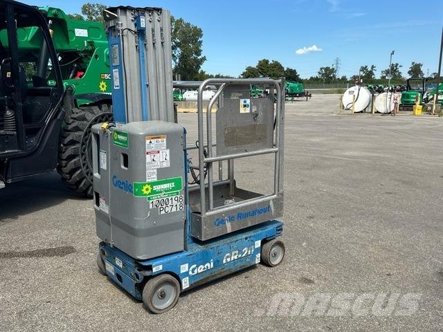 Genie GR-20 Vertikaalsed mast tõstukid