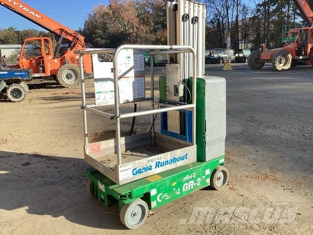 Genie GR-20 Vertikaalsed mast tõstukid