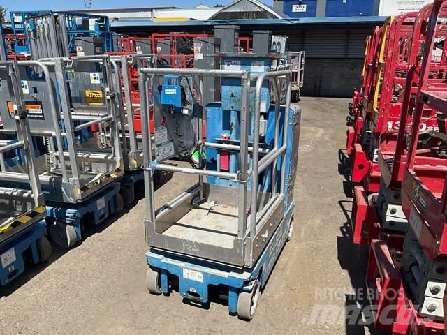 Genie GR12 Vertikaalsed mast tõstukid