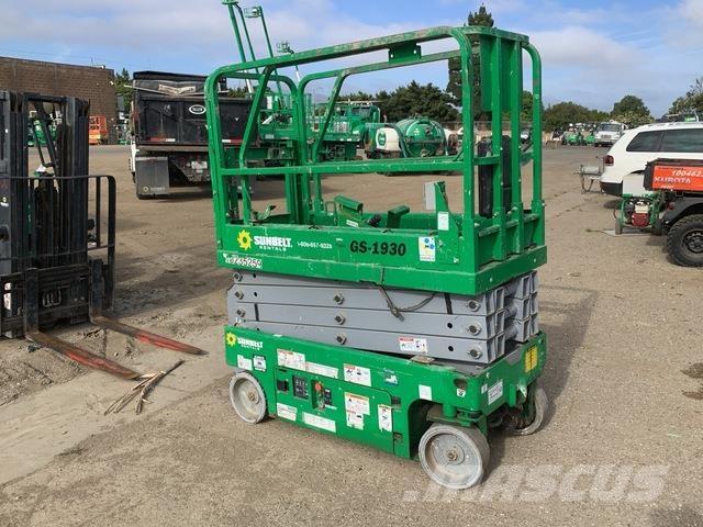 Genie GS-1930 Käärtõstukid