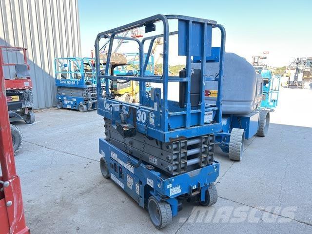 Genie GS-1930 Käärtõstukid