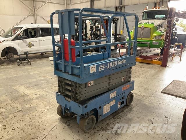 Genie GS-1930 Käärtõstukid