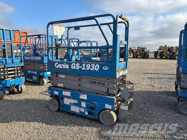 Genie GS-1930 Käärtõstukid