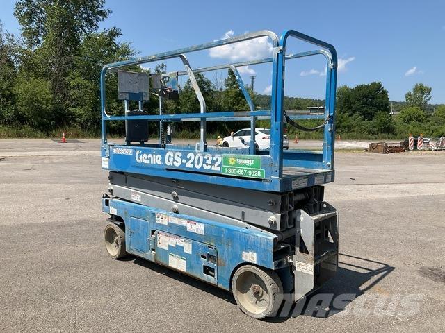 Genie GS-2032 Käärtõstukid