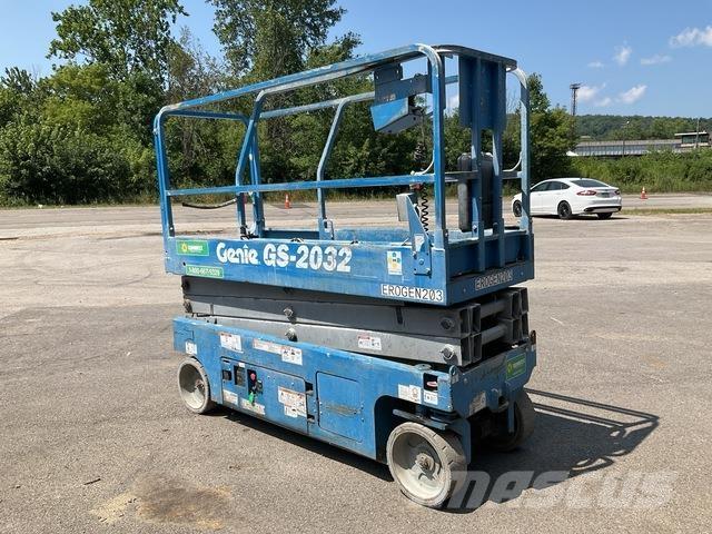 Genie GS-2032 Käärtõstukid