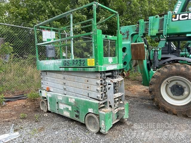 Genie GS-3232 Käärtõstukid