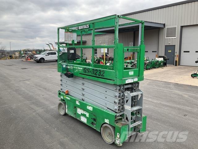 Genie GS-3232 Käärtõstukid