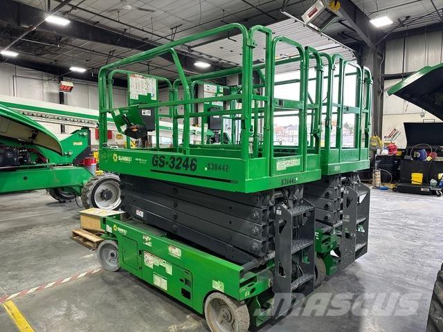 Genie GS-3246 Käärtõstukid