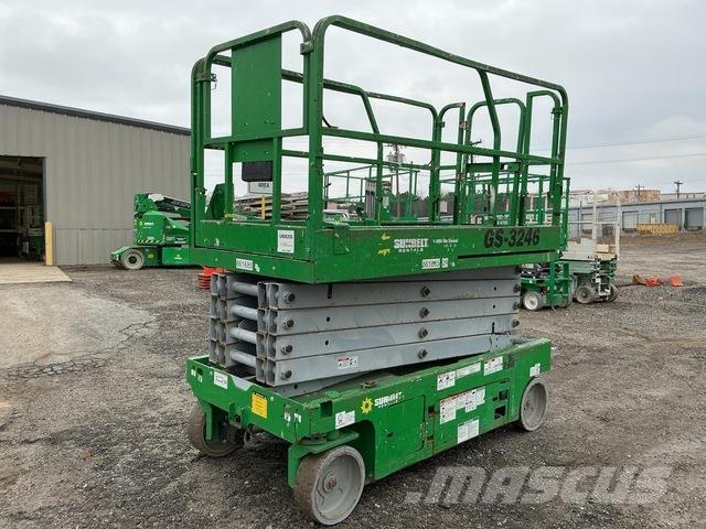 Genie GS-3246 Käärtõstukid