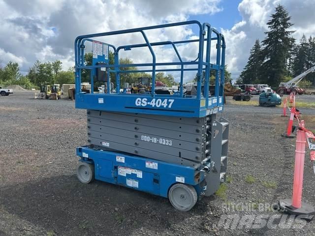 Genie GS-4047 Käärtõstukid