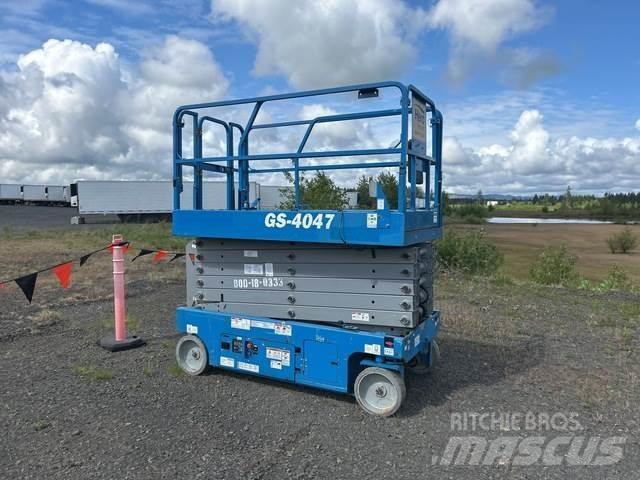 Genie GS-4047 Käärtõstukid