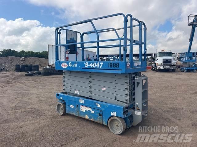 Genie GS-4047 Käärtõstukid