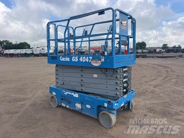 Genie GS-4047 Käärtõstukid