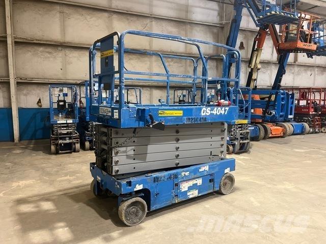 Genie GS-4047 Käärtõstukid