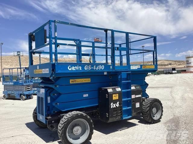 Genie GS-4390 Käärtõstukid