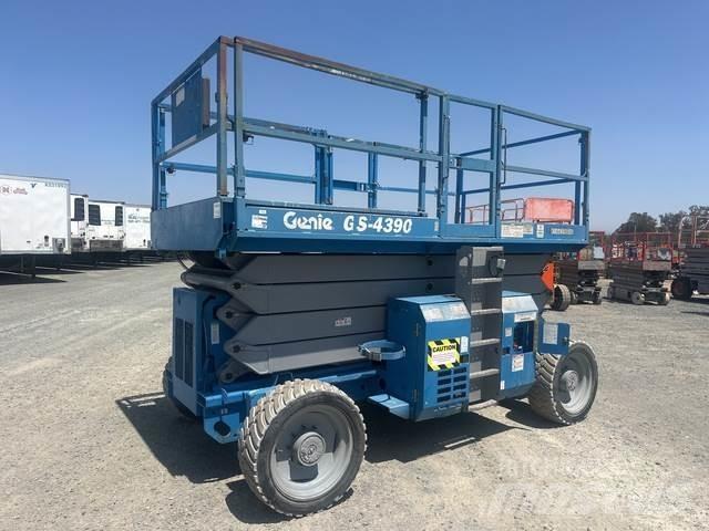 Genie GS-4390 Käärtõstukid