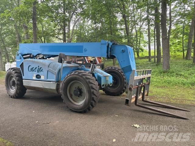Genie GTH-844 Teleskooplaadurid