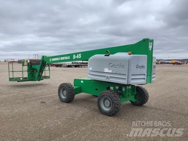 Genie S-45 Muu