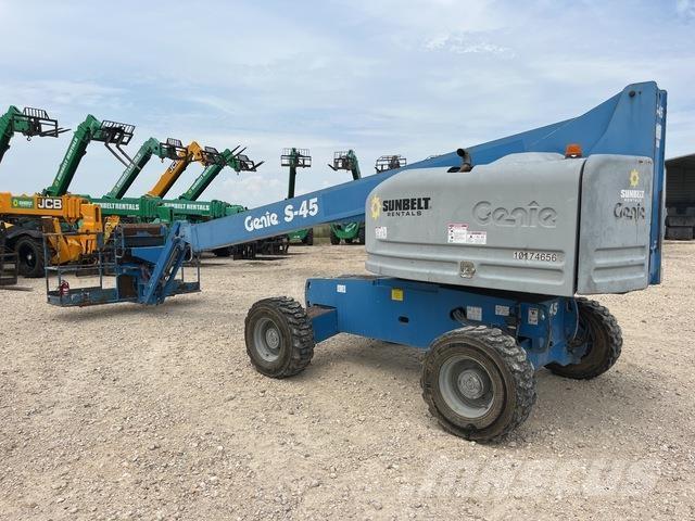 Genie S-45 Muu