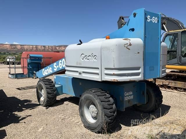 Genie S-60 Muu