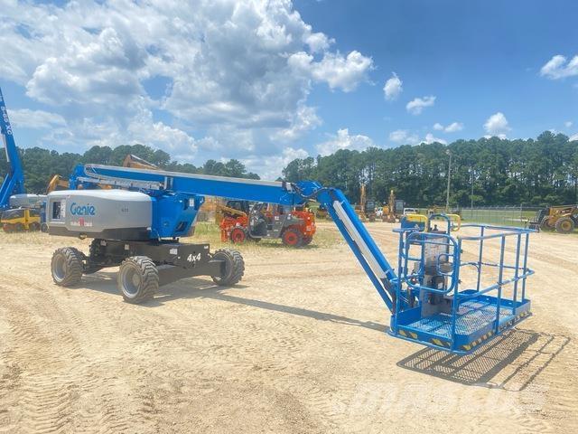Genie S-60J Iseliikuvad poomtõstukid